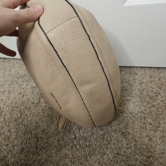 HP!! MICHAEL KORS CREAM TASSEL LARGE LYDIA HOBO BAG  - Picture 12 of 16